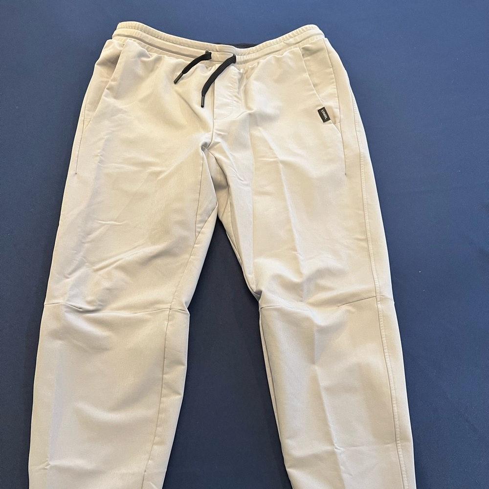 MEN UNRL Grey Joggers Size Medium